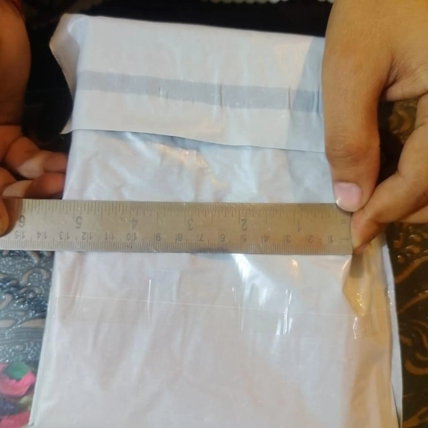 Universal Mobile Phone HD Screen Magnifier | Phone Screen Amplifier